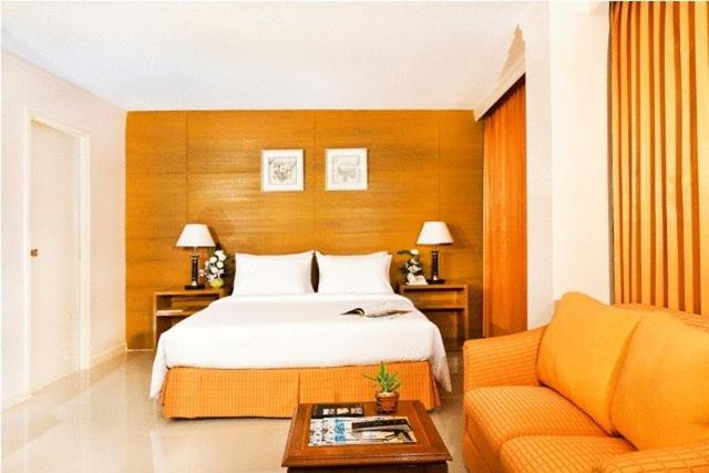 White Orchid Hotel Банкок Екстериор снимка