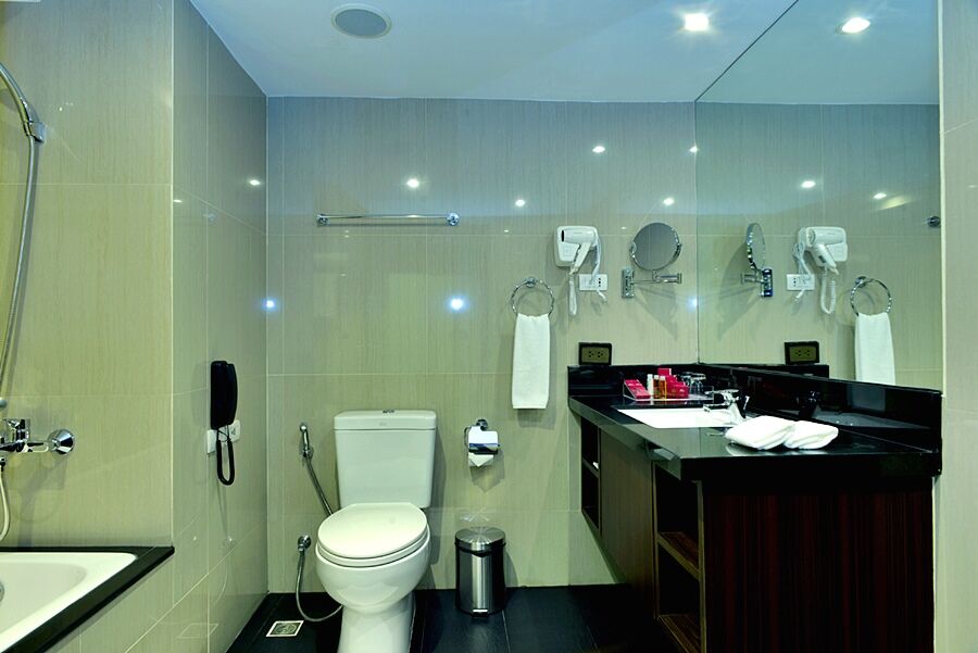White Orchid Hotel Банкок Екстериор снимка